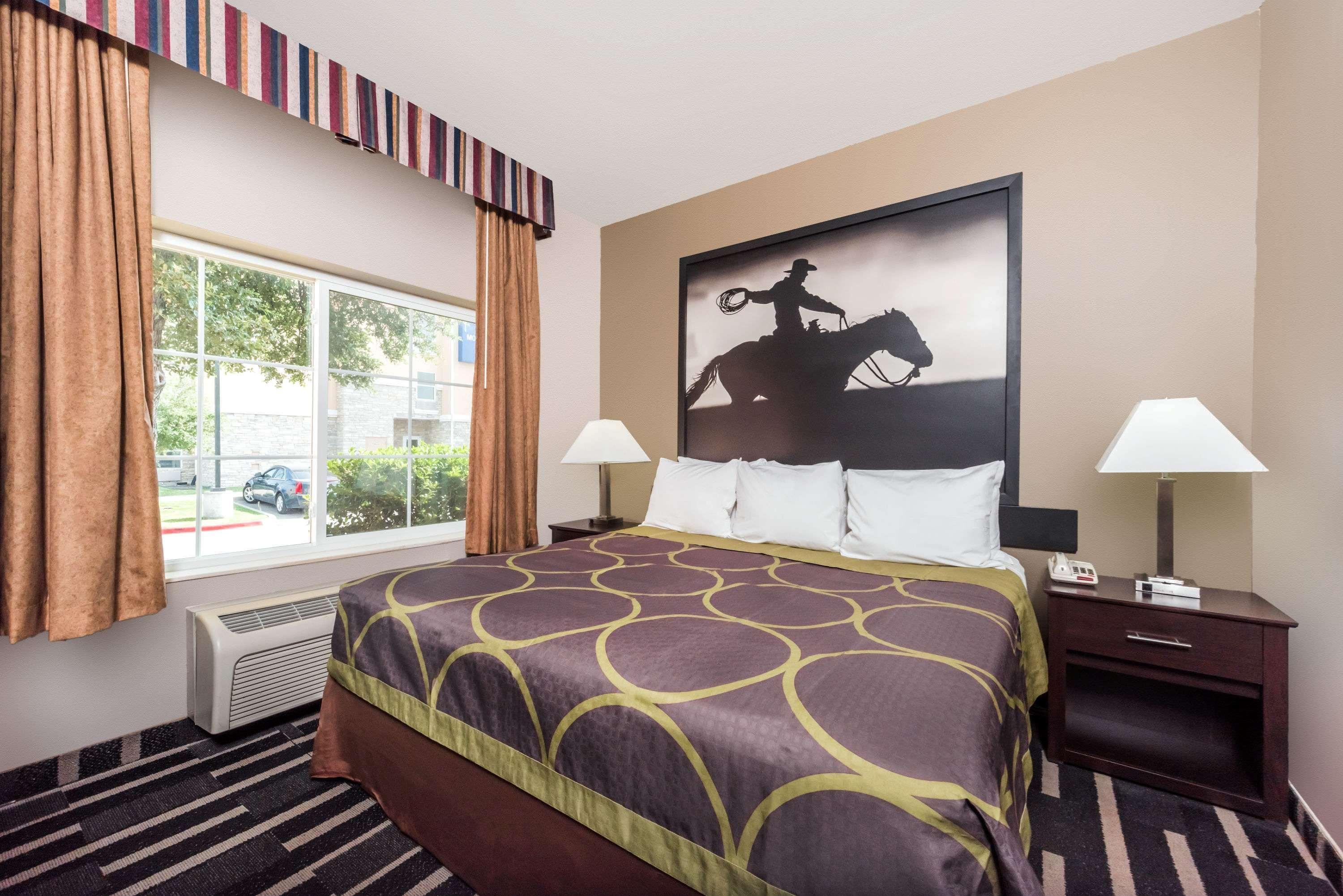 Super 8 By Wyndham Fort Worth North Exteriér fotografie