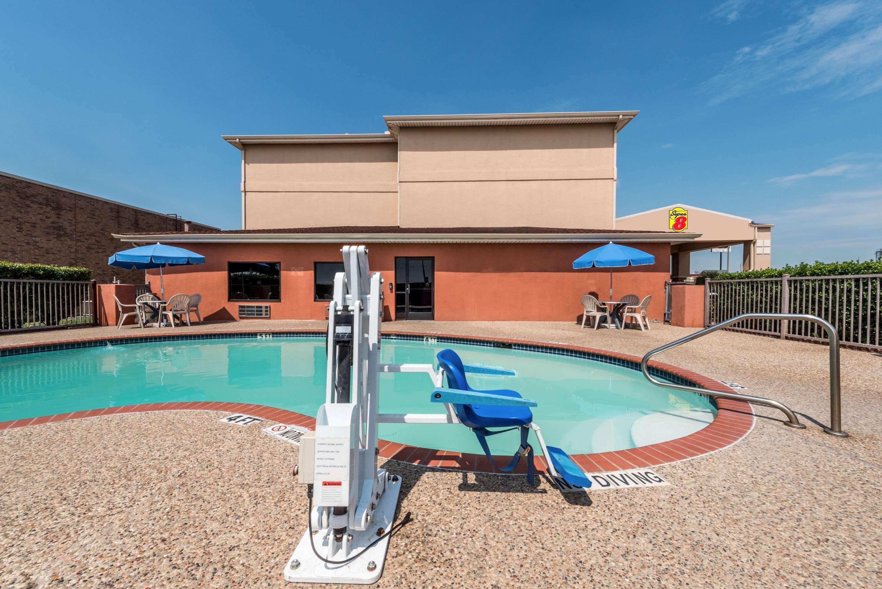 Super 8 By Wyndham Fort Worth North Exteriér fotografie