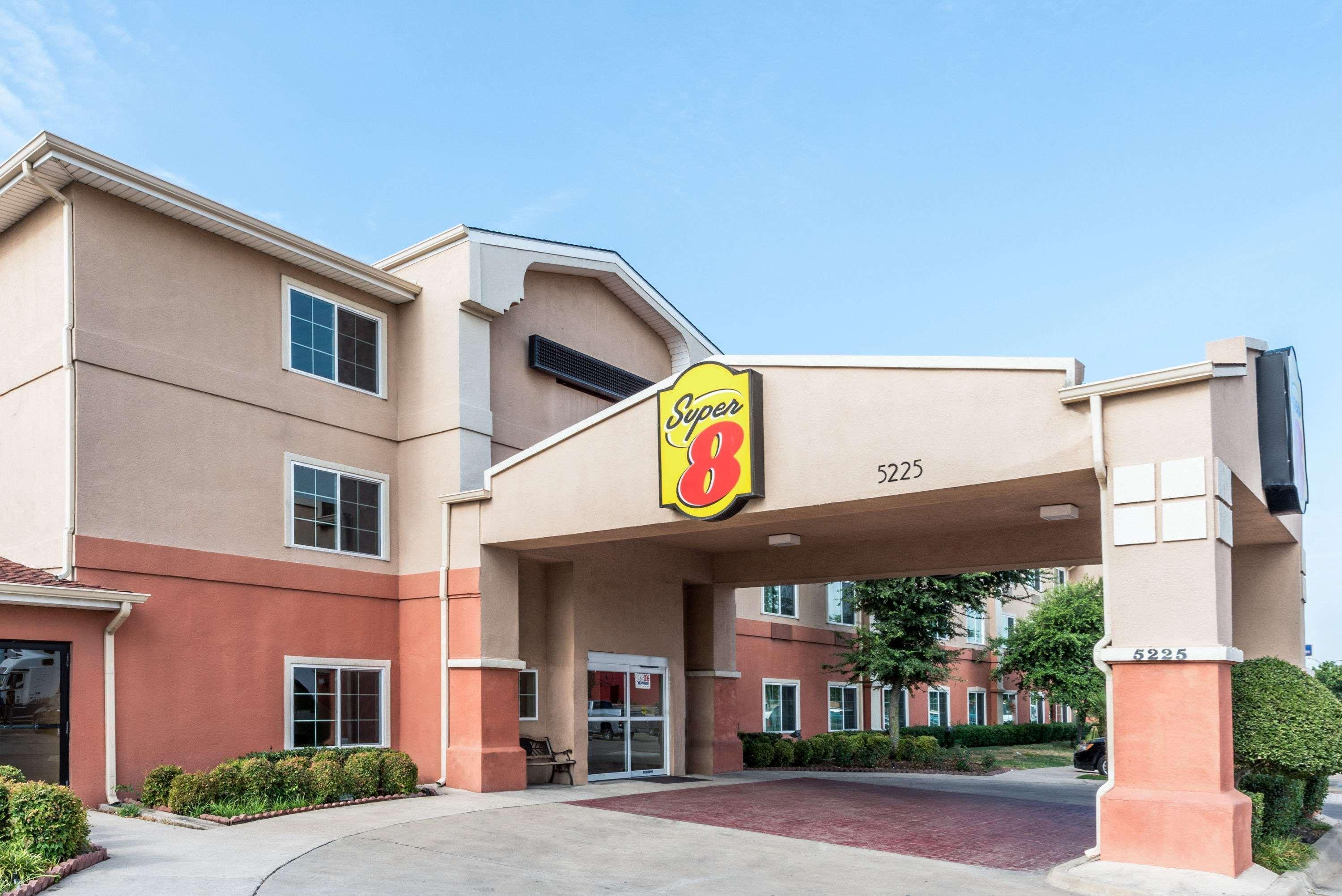 Super 8 By Wyndham Fort Worth North Exteriér fotografie